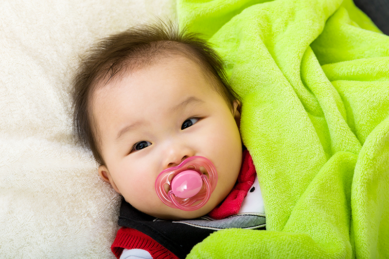 482341917_Pacifiers_Advantages_and_Disadvantages