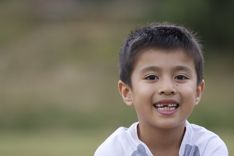 183364988_Boy_grinds_teeth_in_his_sleep