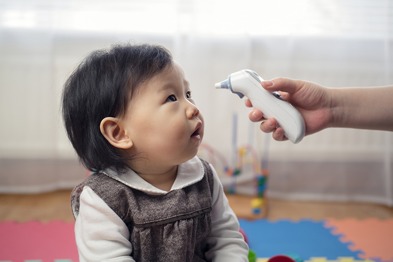 656386020_Taking_Your_Childs_Temperature