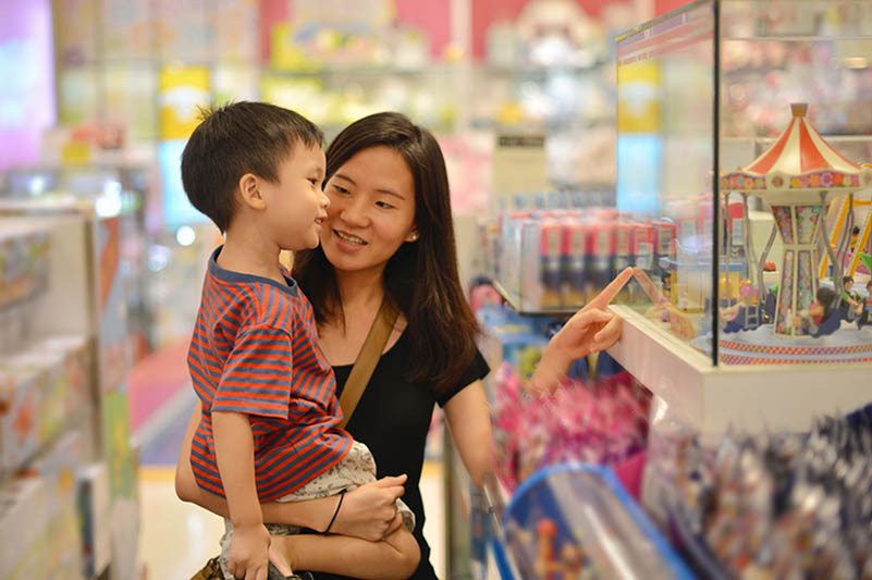 858481856_When_Children_Ask_for_Things_How_to_Respond_Constructively